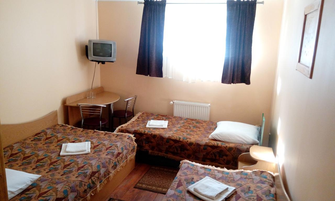Maetok 4 Pidkovy Motel Podbereztsy Dış mekan fotoğraf