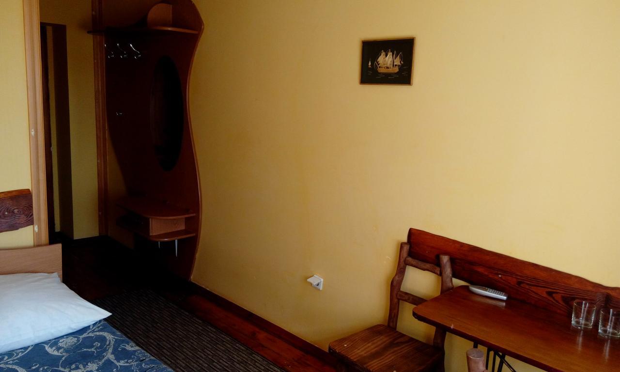 Maetok 4 Pidkovy Motel Podbereztsy Dış mekan fotoğraf