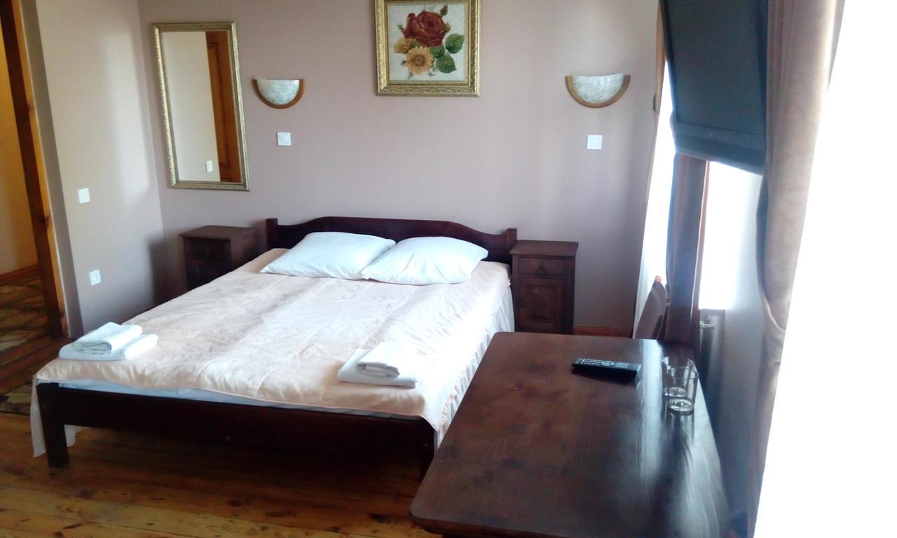 Maetok 4 Pidkovy Motel Podbereztsy Dış mekan fotoğraf